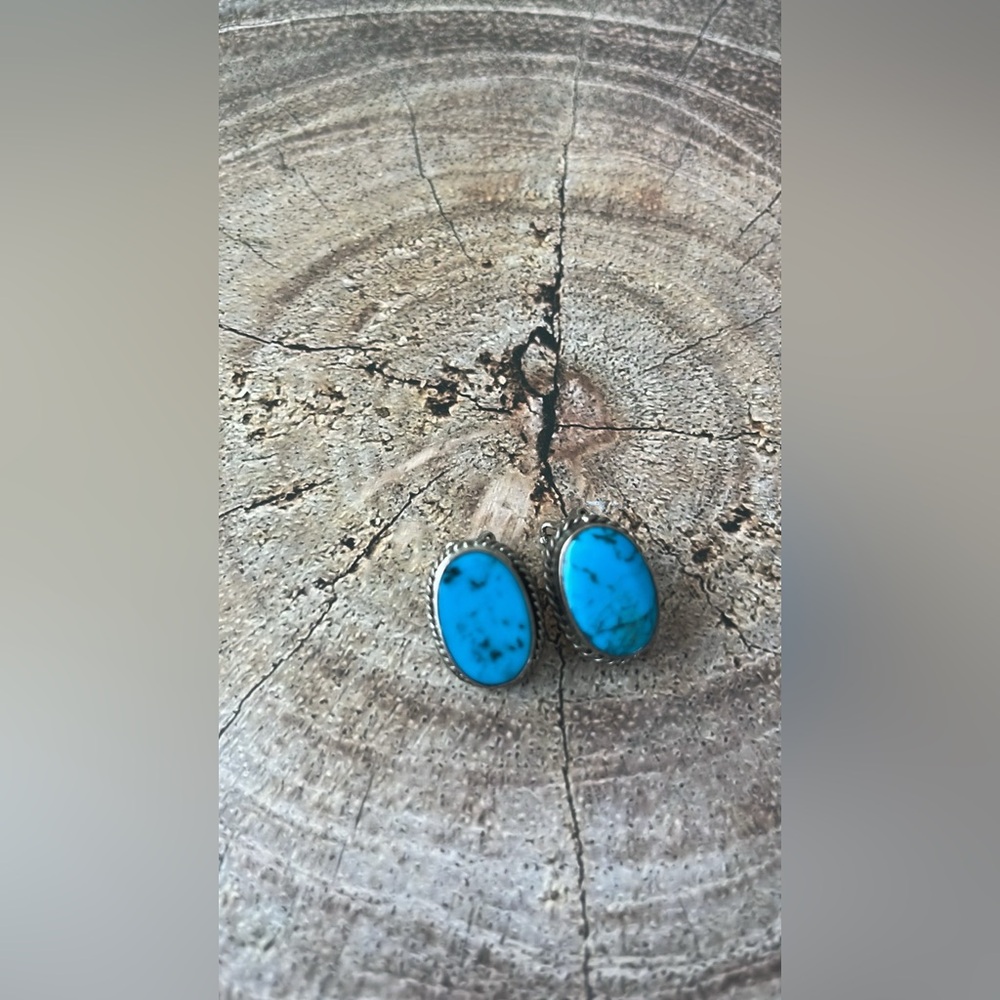 Elegant Arizona TURQOUISE  Stone « Clip on »Earrings